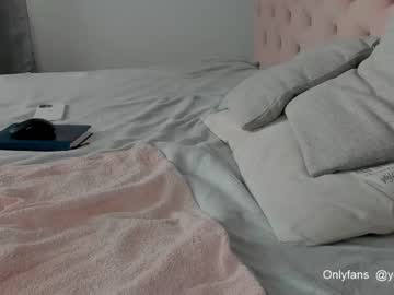 webcam girl cbhotblonde live cam image #1831244