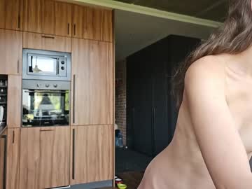 webcam girl fit_family live cam image #5376938