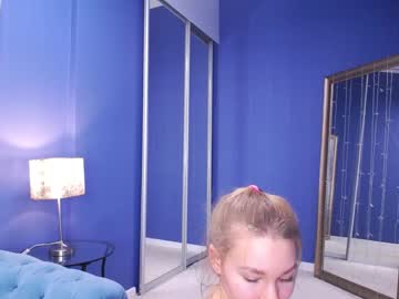 webcam girl teonasafina__ live cam image #3413057