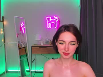 webcam girl silent_chill live cam image #2198888