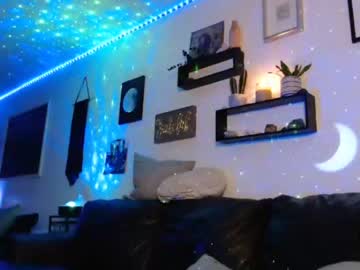 webcam couple banjos_n_sandcastles live cam image #5064715