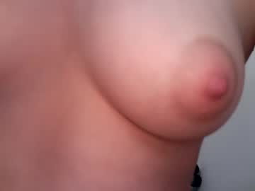 webcam girl lexi_laine live cam image #1986355