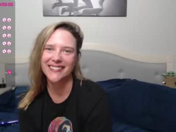 webcam girl bluexstacey live cam image #4755028