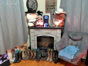 webcam girl murbears_world live cam image #2259364