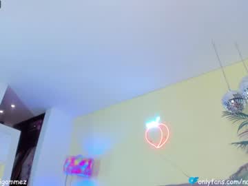 webcam tranny naomigomezz live cam image #1755869