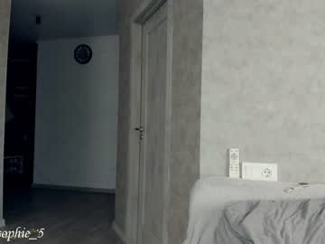 webcam girl sophie_5 live cam image #1613206