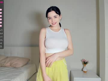 webcam girl cute_caprice live cam image #4693215