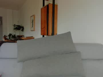 webcam girl cinnabelle live cam image #5493786