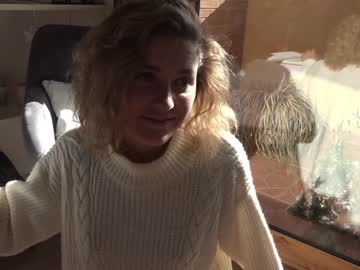 webcam girl annjoy_ live cam image #896731