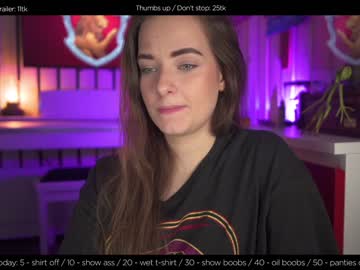 webcam girl hermione_potter_couple live cam image #3404612