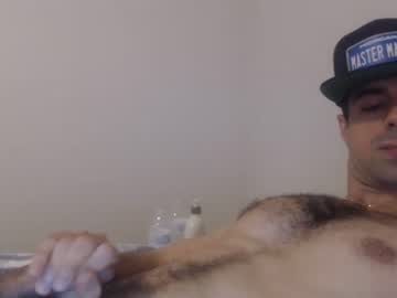 webcam man michmark23 live cam image #4949384