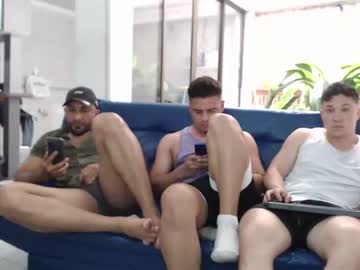 webcam man heteros_men live cam image #1235643