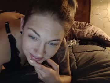 webcam girl naughty_nell live cam image #1685665