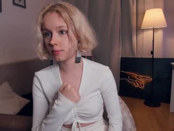 webcam girl love_and___hope live cam image #5074209
