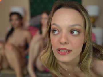 webcam girl annemanifique live cam image #6602801