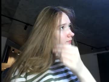 webcam girl mysat live cam image #2422126
