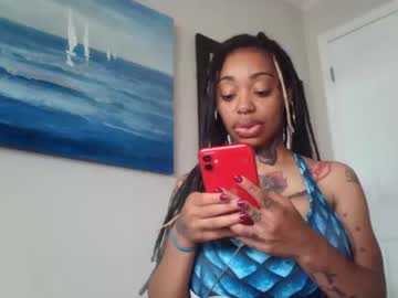 webcam girl creamyexotica live cam image #2341864