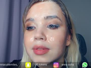 webcam girl annacutiemiles_ live cam image #856019