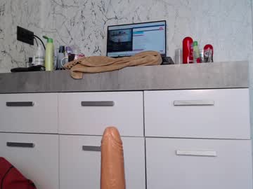 webcam girl simplegirl1996 live cam image #2353854