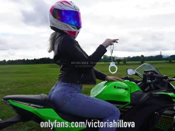 webcam girl victoriahillova live cam image #6969378