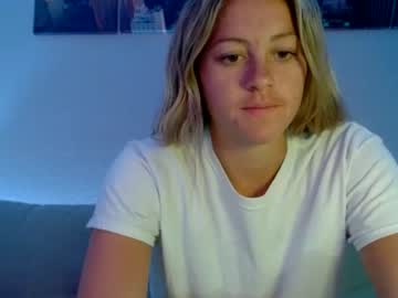 webcam girl beccafields live cam image #4450889