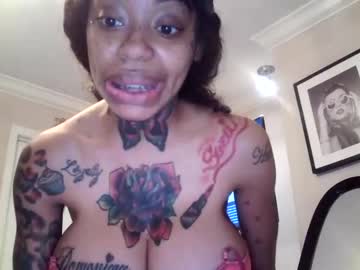 webcam girl creamyexotica live cam image #742020