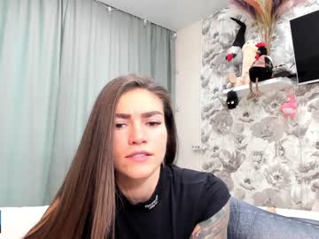 webcam girl joconda live cam image #5726519