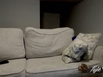 webcam man kylechat live cam image #3105754