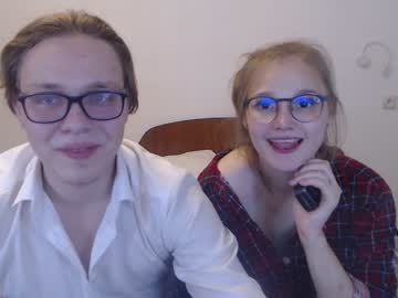 webcam couple nikolkdman live cam image #4814552