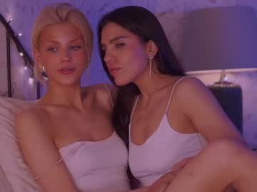 webcam girl _2strangers live cam image #2013918
