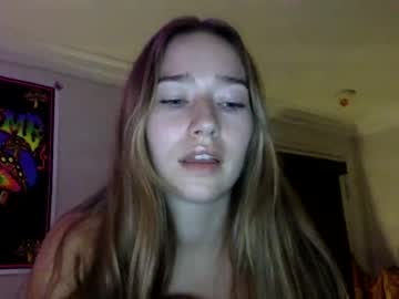 webcam girl avababexoxoxo live cam image #4281005