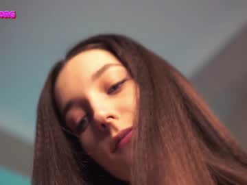 webcam girl angels_kiss live cam image #4009245