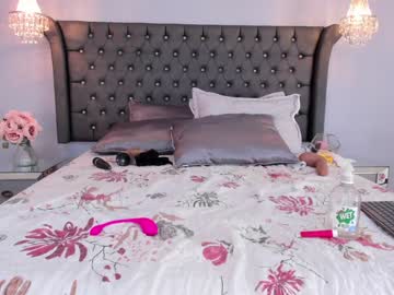 webcam girl nuryforerogh live cam image #2406352