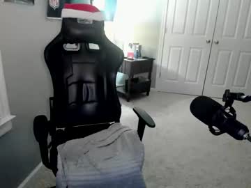 webcam man plzcallmenic live cam image #3357389