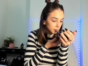 webcam girl hotfallingdevil live cam image #3786873