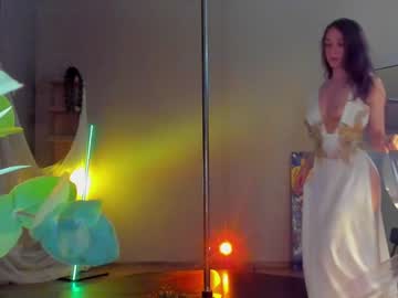 webcam girl _meganmeow_ live cam image #4444403