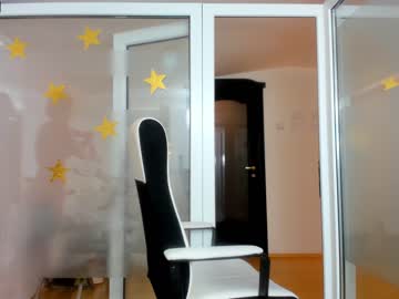 webcam girl ingridblondy94 live cam image #3924129