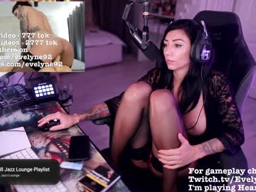 webcam girl evelyne92 live cam image #103972