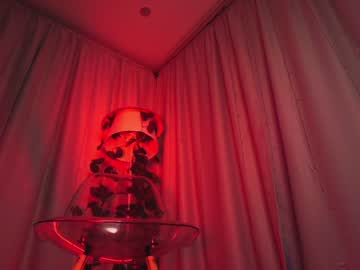 webcam girl helenmoors live cam image #5613819