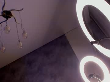 webcam girl your__voice live cam image #5733816