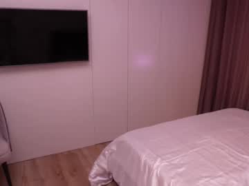 webcam girl sunnyy_luxe live cam image #7097306