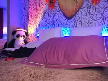 webcam tranny foxyirene live cam image #6517947