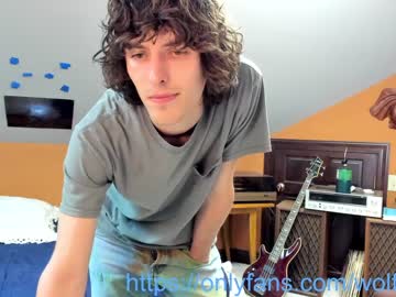 webcam man wolfiekitty live cam image #2501027