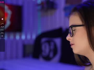 webcam girl hermione_potter_couple live cam image #561749