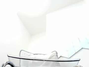 webcam girl hotfallingdevil live cam image #2346097