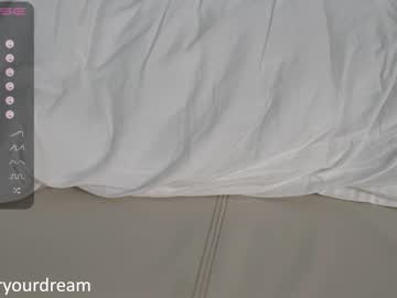 webcam girl dovia live cam image #2439891