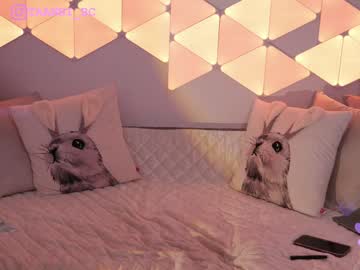 webcam girl taanni_bc live cam image #5124336