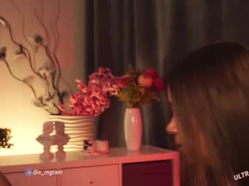 webcam girl a_mhere live cam image #4954586