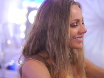 webcam girl eva_fashionista live cam image #4637424