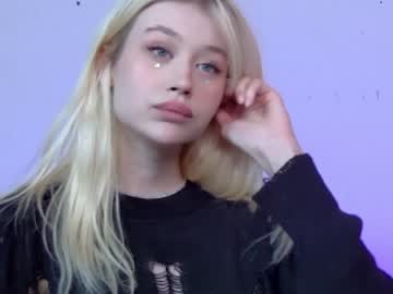 webcam girl shycinderella live cam image #4174110